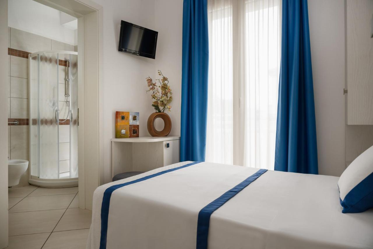 Hotel Embassy Riccione Zewnętrze zdjęcie