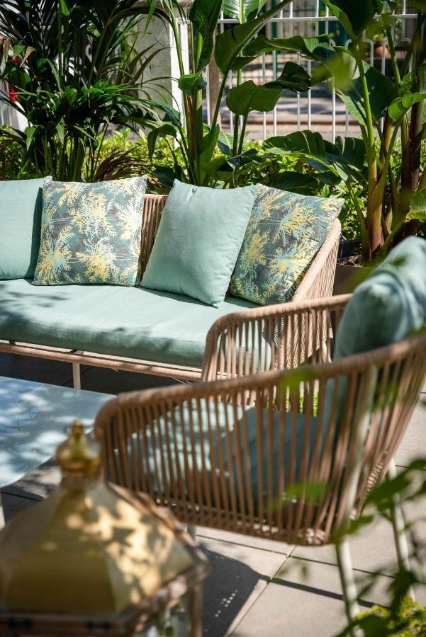 Hotel Embassy Riccione Zewnętrze zdjęcie
