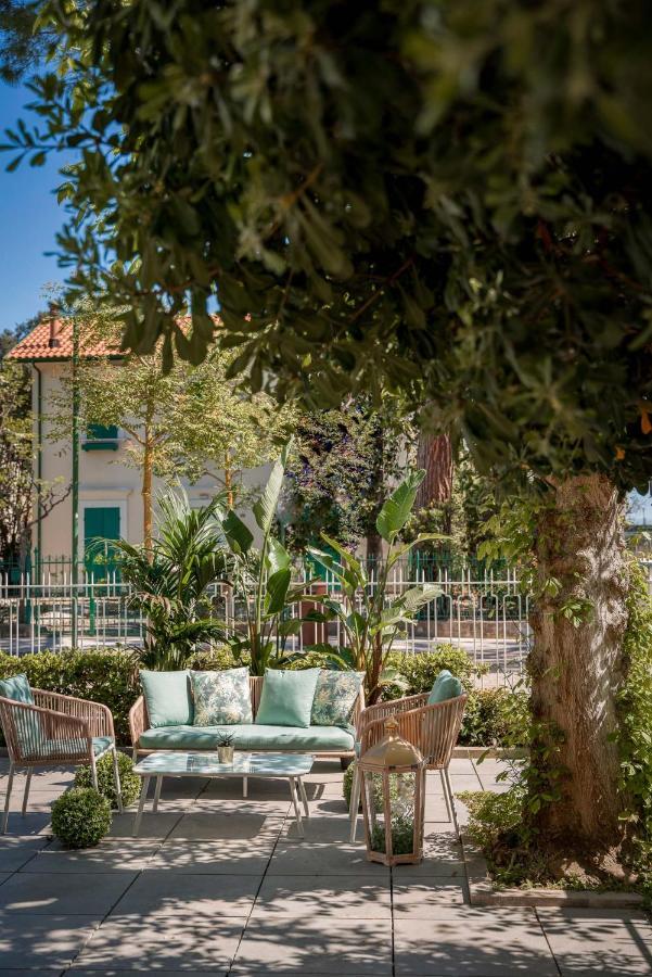 Hotel Embassy Riccione Zewnętrze zdjęcie