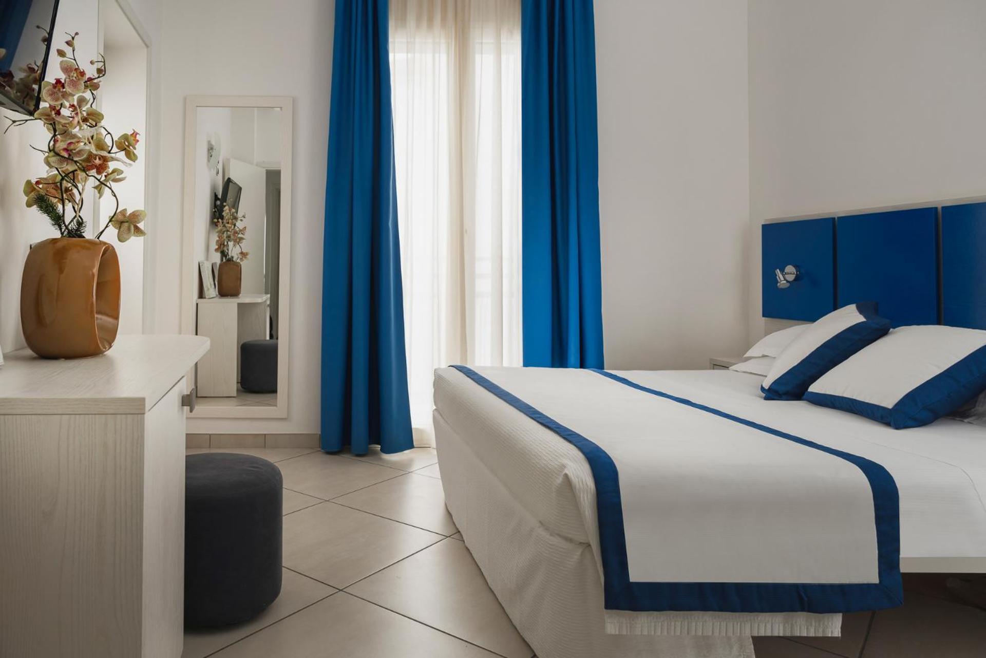 Hotel Embassy Riccione Zewnętrze zdjęcie